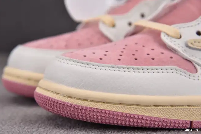 Rep MAX Scott DM7866-600 Low OG Travis 1 x AJ SP 0623